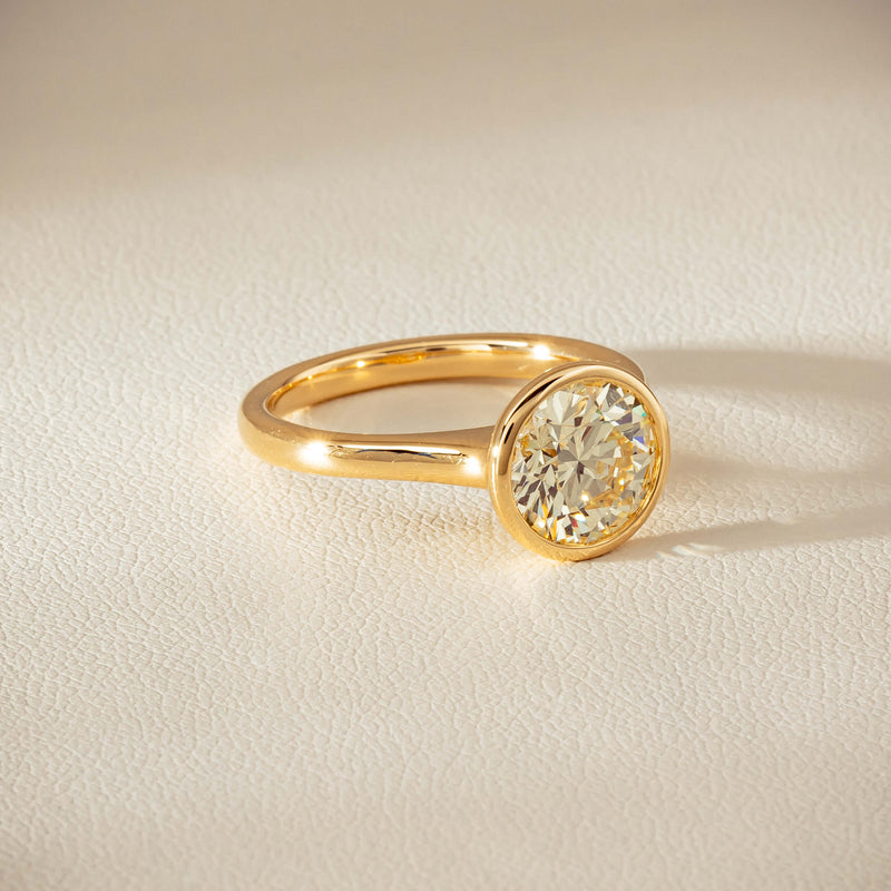 18ct Yellow Gold 2.14ct Reclaimed Diamond Natalia Ring - Ring - Walker & Hall