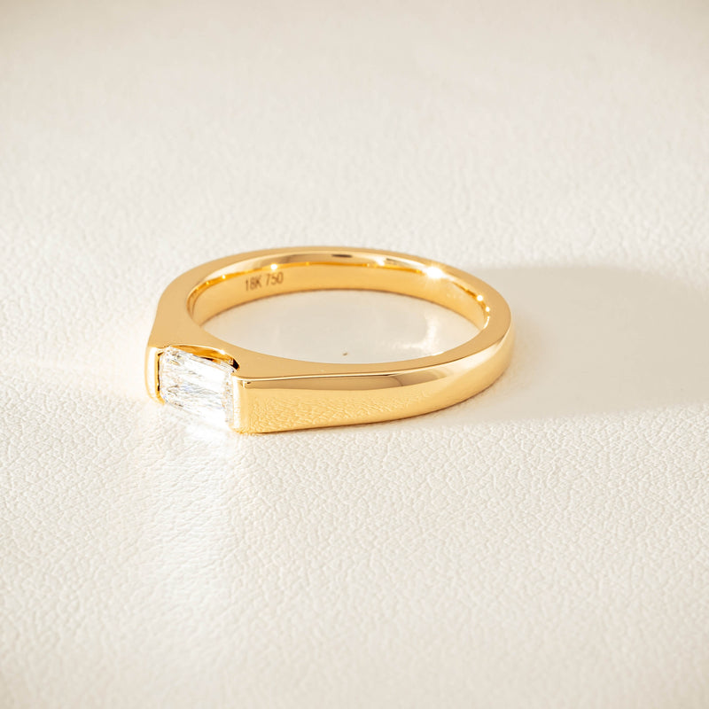 18ct Yellow Gold Modified Emerald-Cut Diamond Astrid Ring - Ring - Walker & Hall