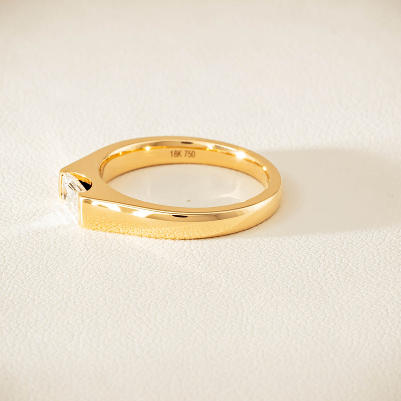 18ct Yellow Gold Modified Emerald-Cut Diamond Astrid Ring - Ring - Walker & Hall
