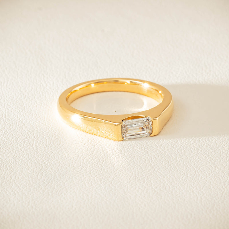 18ct Yellow Gold Modified Emerald-Cut Diamond Astrid Ring - Ring - Walker & Hall