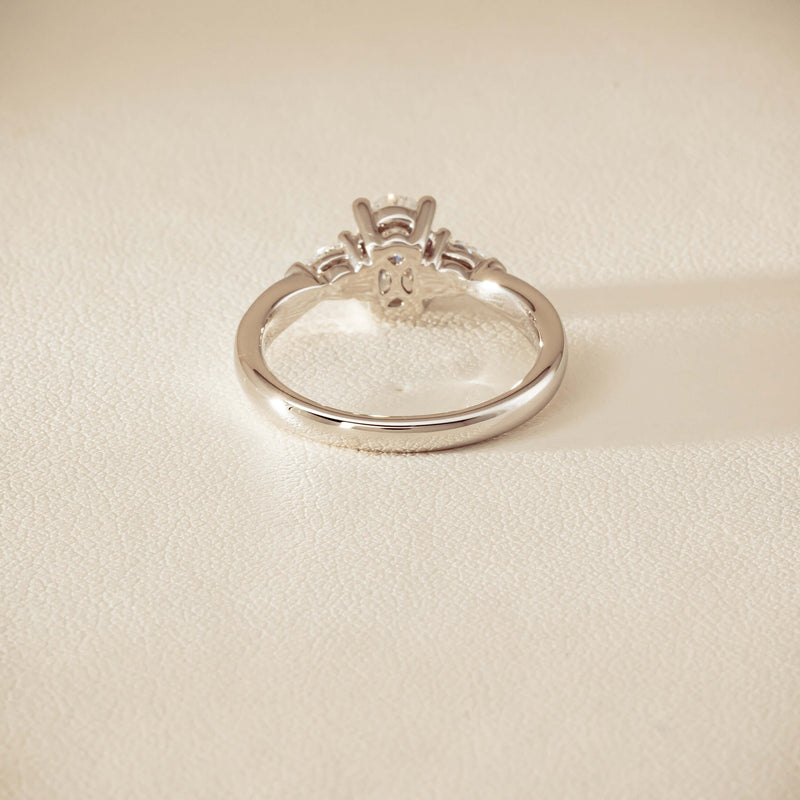 18ct White Gold 1.00ct Oval Diamond Ayla Ring - Ring - Walker & Hall