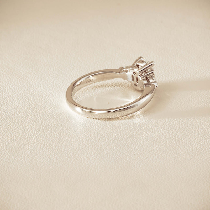 18ct White Gold 1.00ct Oval Diamond Ayla Ring - Ring - Walker & Hall