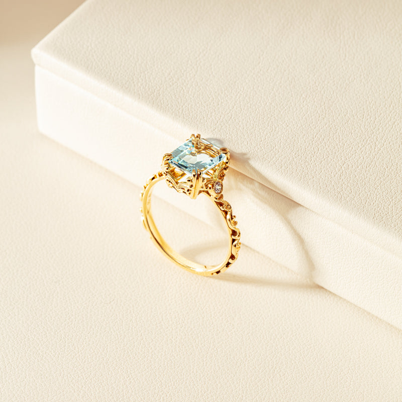 18ct Yellow Gold Aquamarine & Diamond Romanov Ring-Ring-Walker & Hall