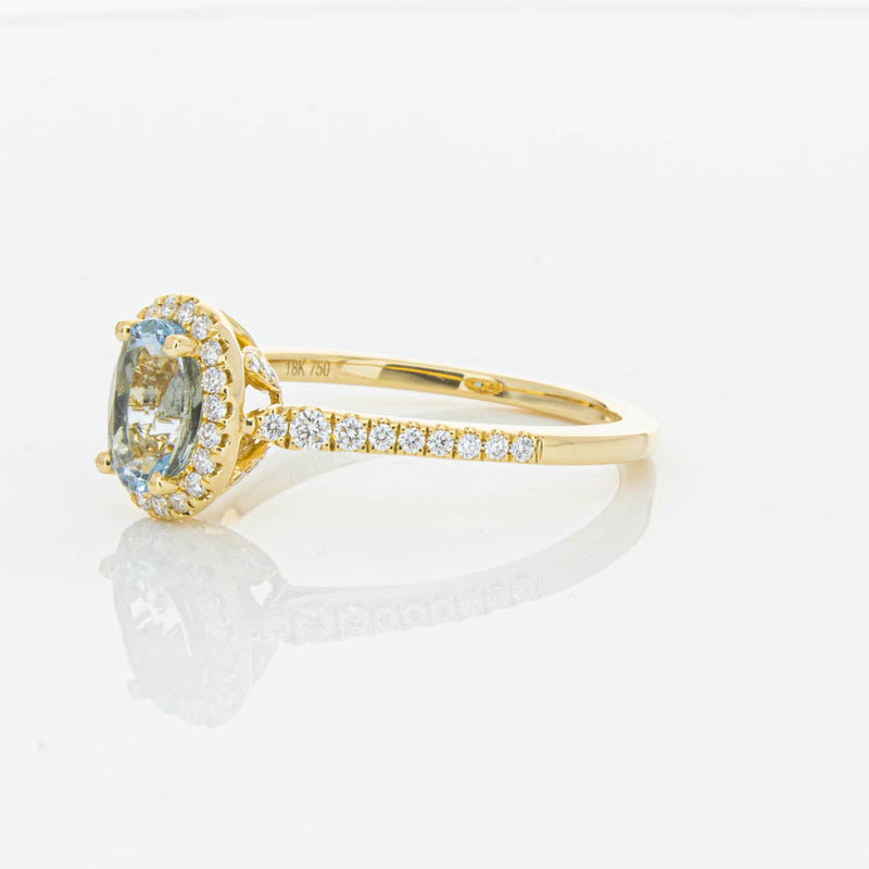 18ct Yellow Gold Aquamarine & Diamond Mini Sierra Ring-Ring-Walker & Hall