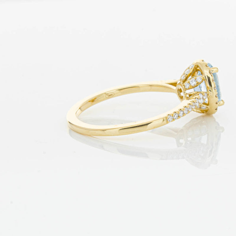 18ct Yellow Gold Aquamarine & Diamond Mini Sierra Ring-Ring-Walker & Hall