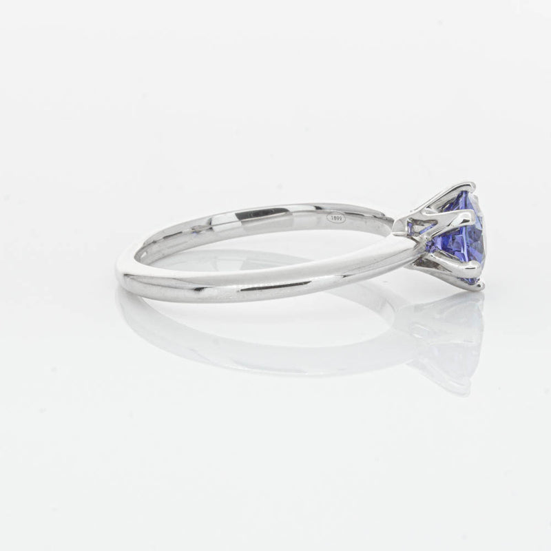 18ct White Gold Sapphire Cosmopolitan Ring-Ring-Walker & Hall