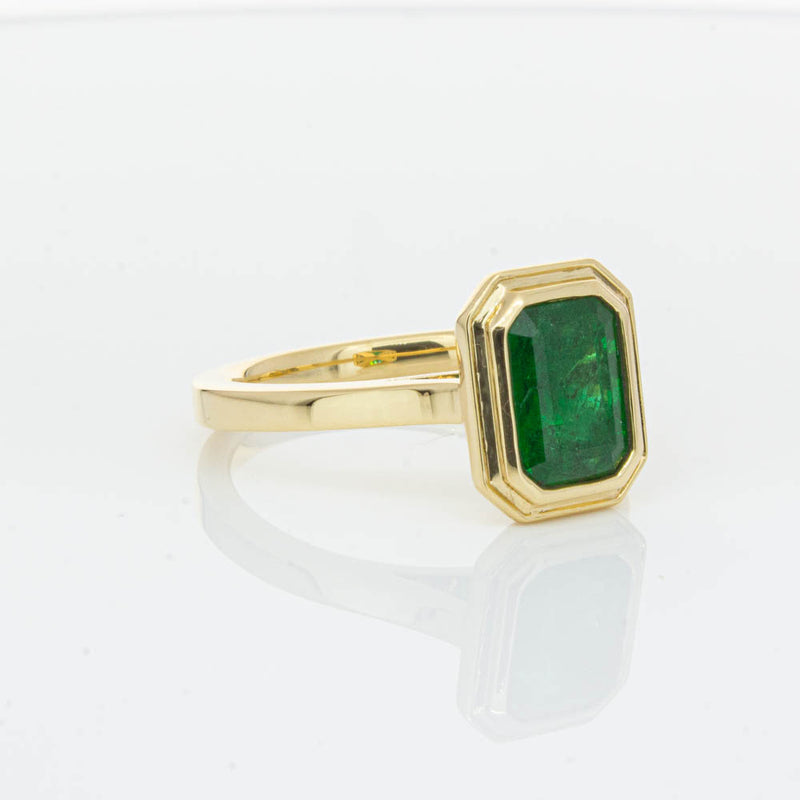 18ct Yellow Gold Emerald Ring-Ring-Walker & Hall