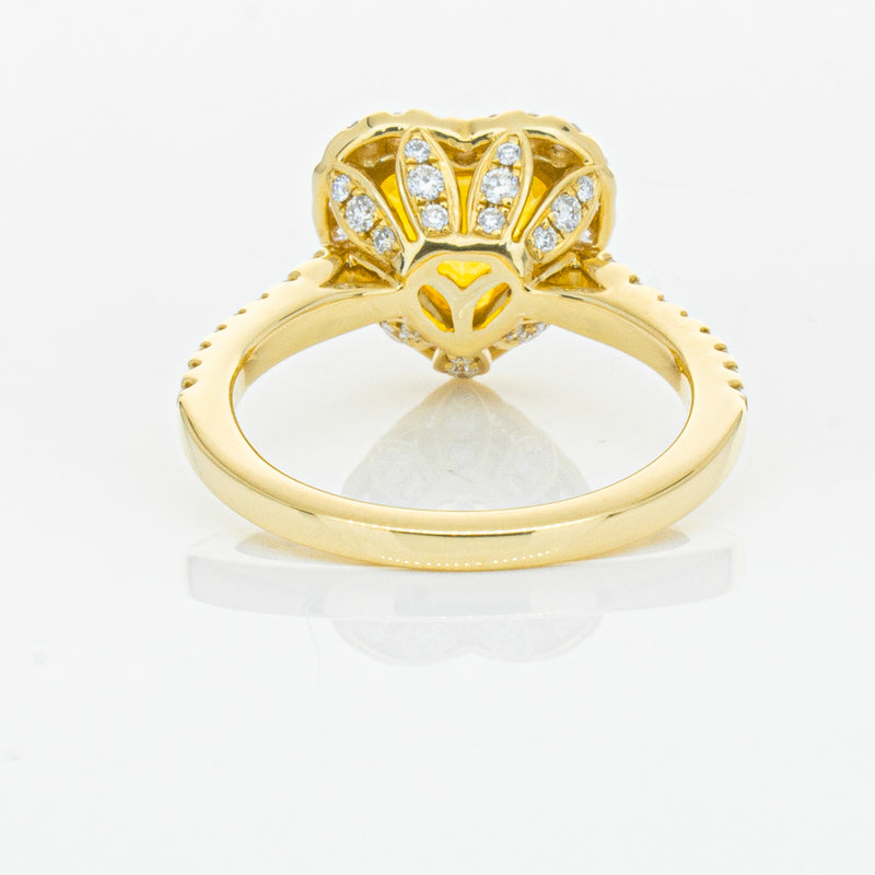 18ct Yellow Gold 2.53ct Golden Sapphire & Diamond Sierra Ring-Ring-Walker & Hall