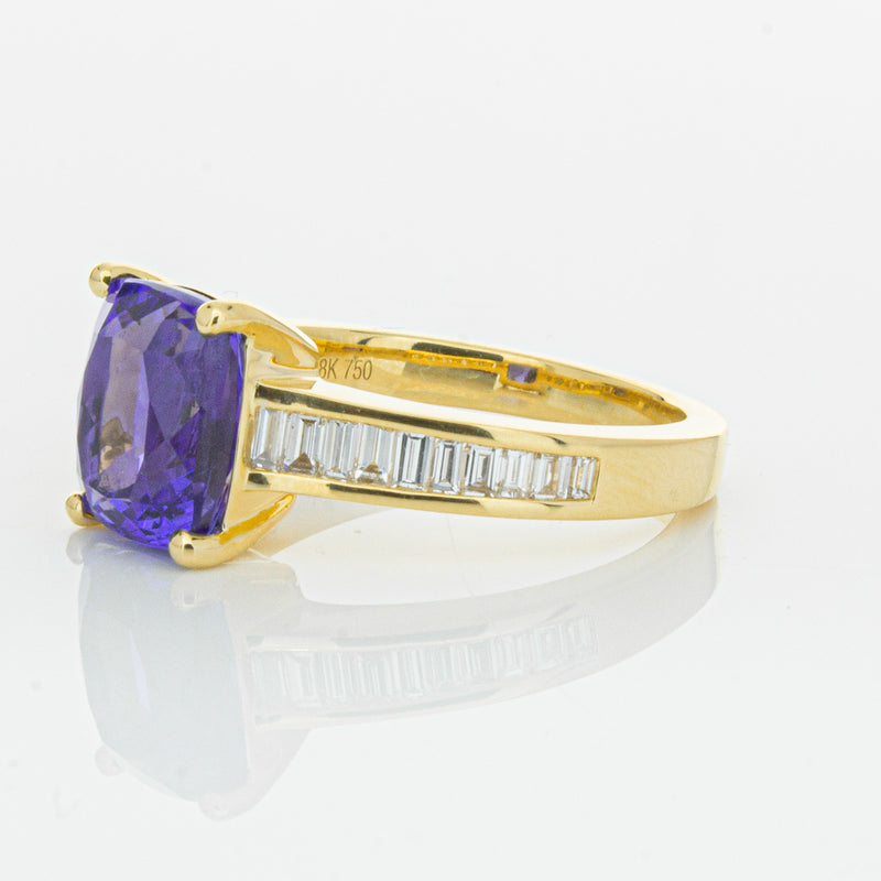 18ct Yellow Gold Tanzanite & Diamond Ring-Ring-Walker & Hall