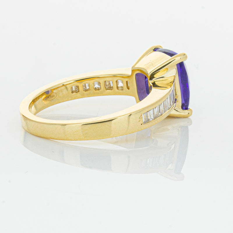 18ct Yellow Gold Tanzanite & Diamond Ring-Ring-Walker & Hall