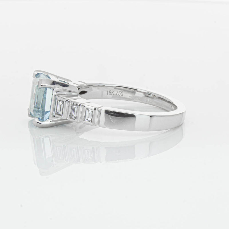 18ct White Gold 2.48ct Aquamarine & Diamond Ring-Ring-Walker & Hall