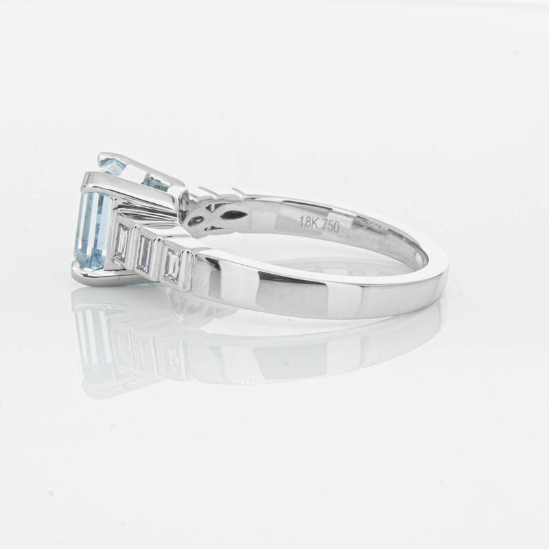 18ct White Gold 2.48ct Aquamarine & Diamond Ring-Ring-Walker & Hall