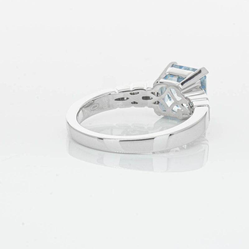 18ct White Gold 2.48ct Aquamarine & Diamond Ring-Ring-Walker & Hall