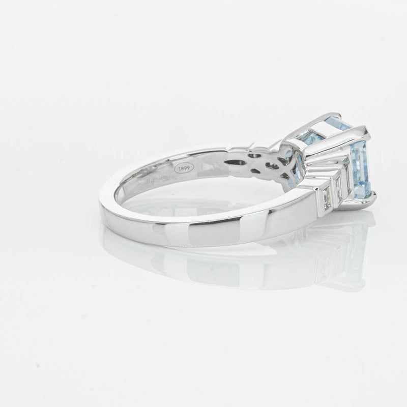 18ct White Gold 2.48ct Aquamarine & Diamond Ring-Ring-Walker & Hall