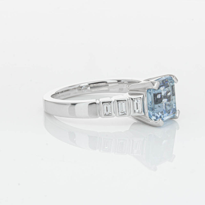18ct White Gold 2.48ct Aquamarine & Diamond Ring-Ring-Walker & Hall