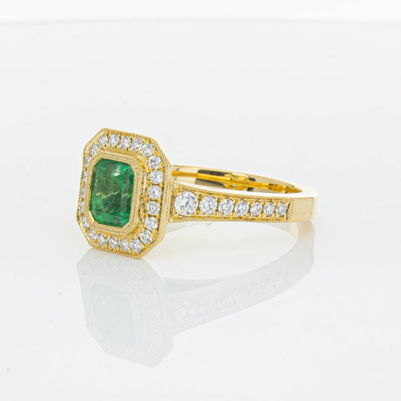 18ct Yellow Gold Emerald Ring-Ring-Walker & Hall