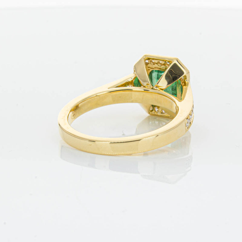 18ct Yellow Gold Emerald Ring-Ring-Walker & Hall