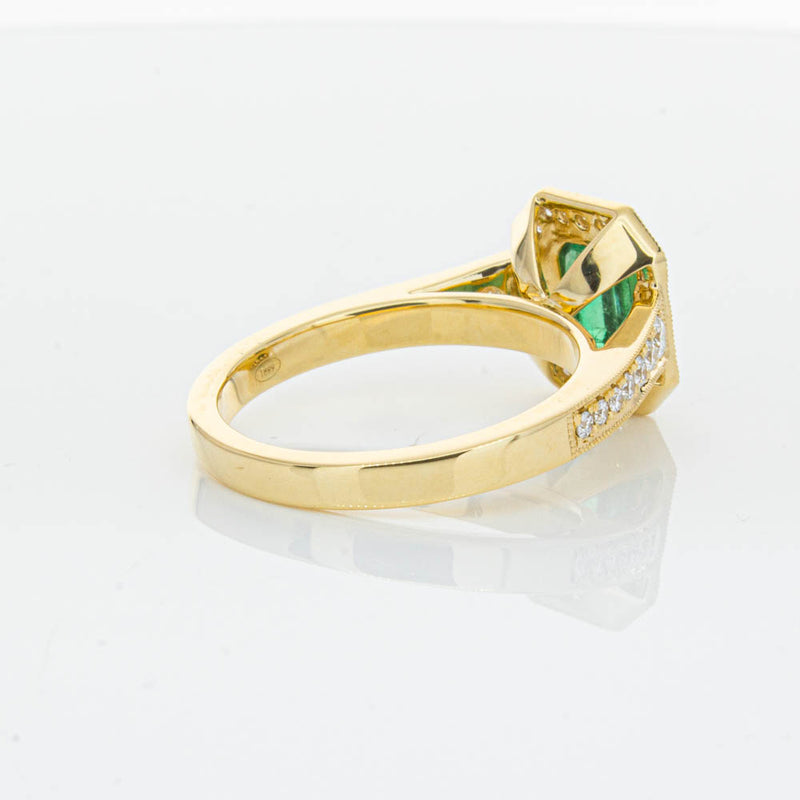 18ct Yellow Gold Emerald Ring-Ring-Walker & Hall