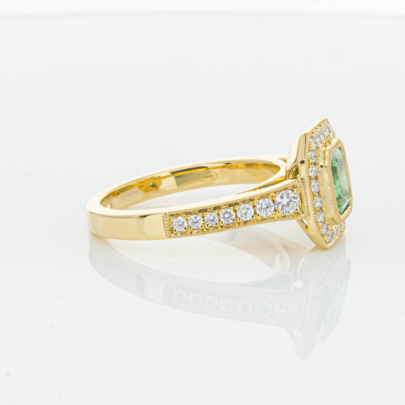 18ct Yellow Gold Emerald Ring-Ring-Walker & Hall