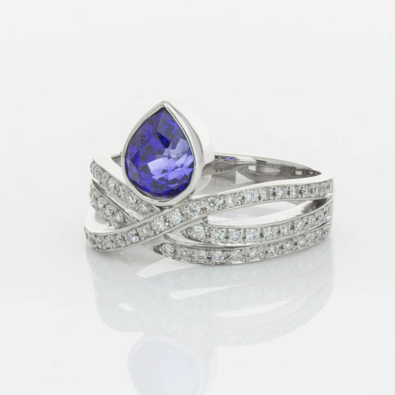 Deja Vu Platinum 1.73ct Sapphire & Diamond Ring-Ring-Walker & Hall