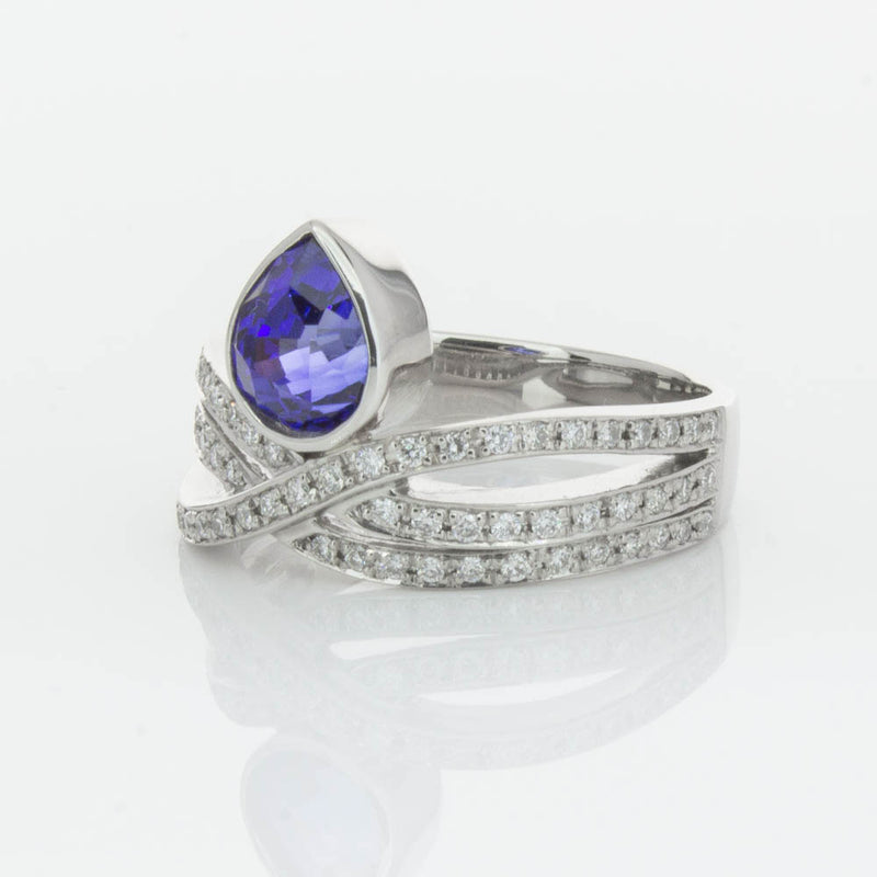 Deja Vu Platinum 1.73ct Sapphire & Diamond Ring-Ring-Walker & Hall