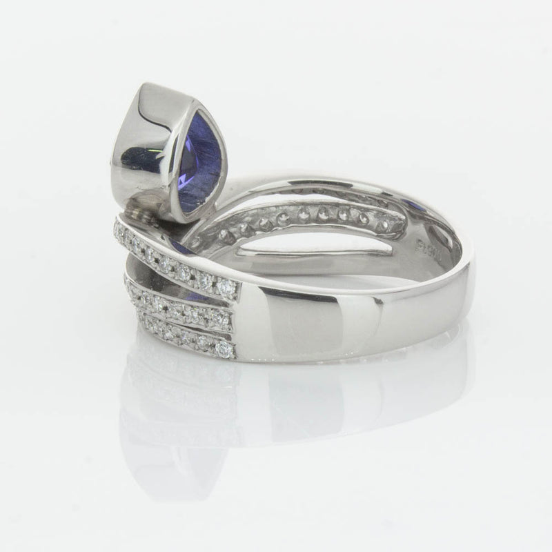 Deja Vu Platinum 1.73ct Sapphire & Diamond Ring-Ring-Walker & Hall
