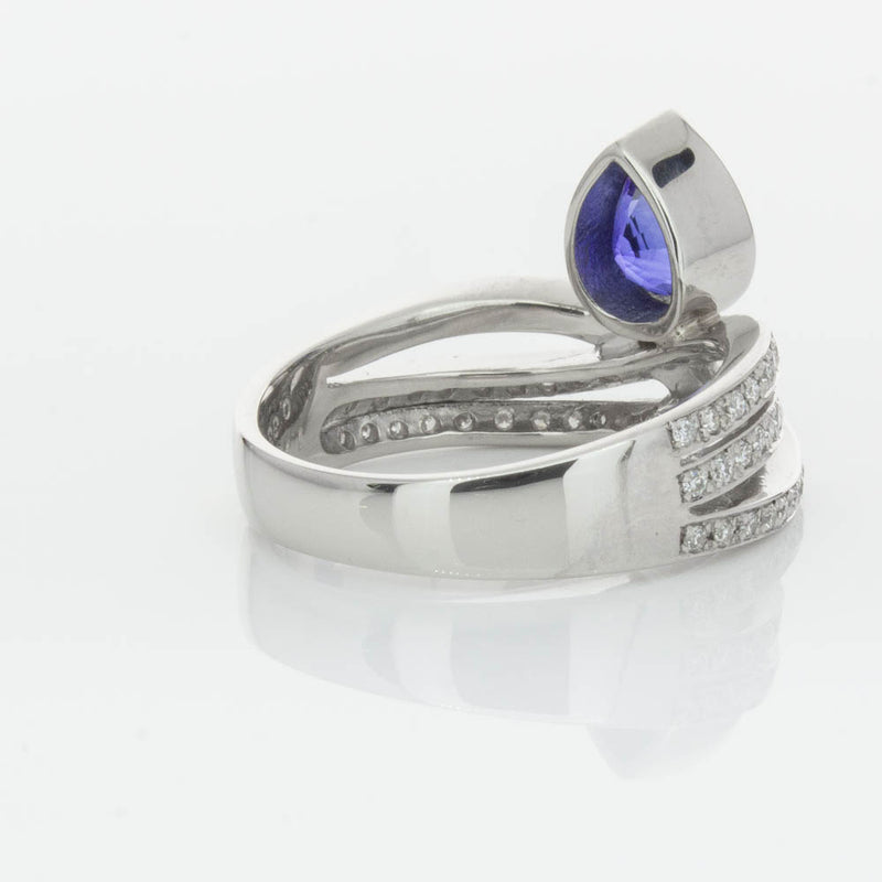 Deja Vu Platinum 1.73ct Sapphire & Diamond Ring-Ring-Walker & Hall
