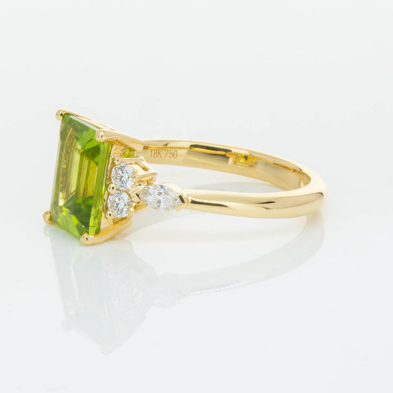 18ct Yellow Gold 2.42ct Peridot & Diamond Oriana Ring-Ring-Walker & Hall