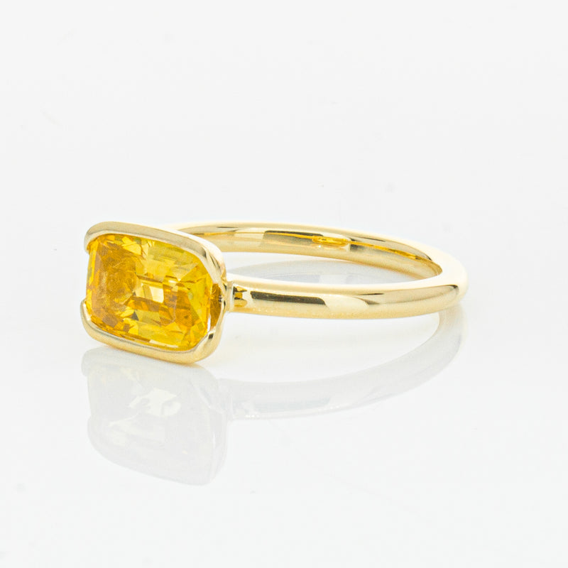 18ct Yellow Gold Golden Sapphire Elle Ring-Ring-Walker & Hall
