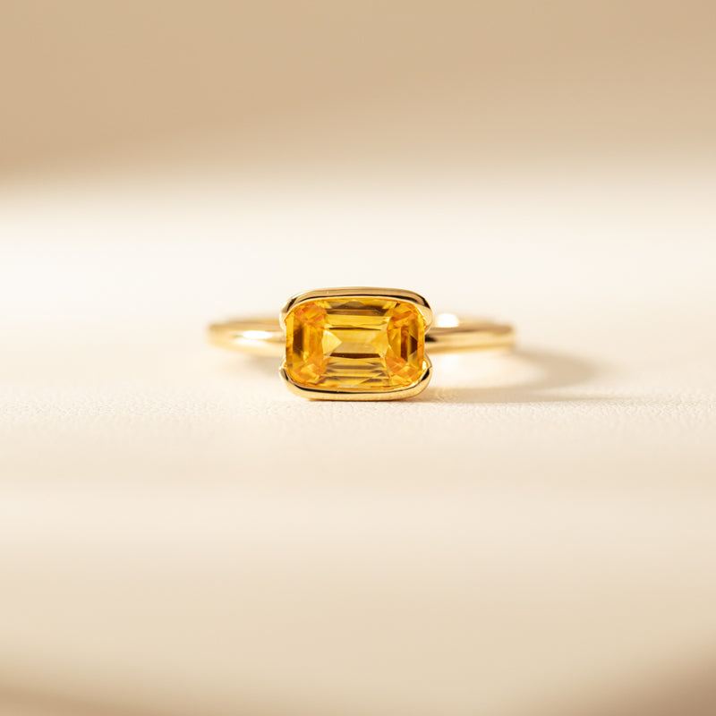 18ct Yellow Gold Golden Sapphire Elle Ring-Ring-Walker & Hall