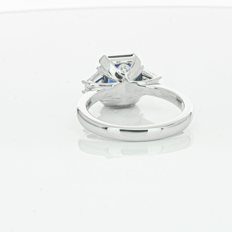 18ct White Gold Sapphire & Diamond Ring-Ring-Walker & Hall