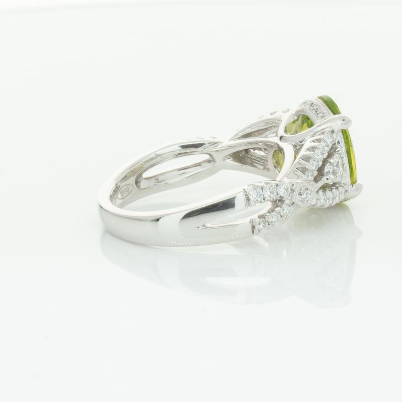 18ct White Gold 3.38ct Peridot & Diamond Ring-Ring-Walker & Hall