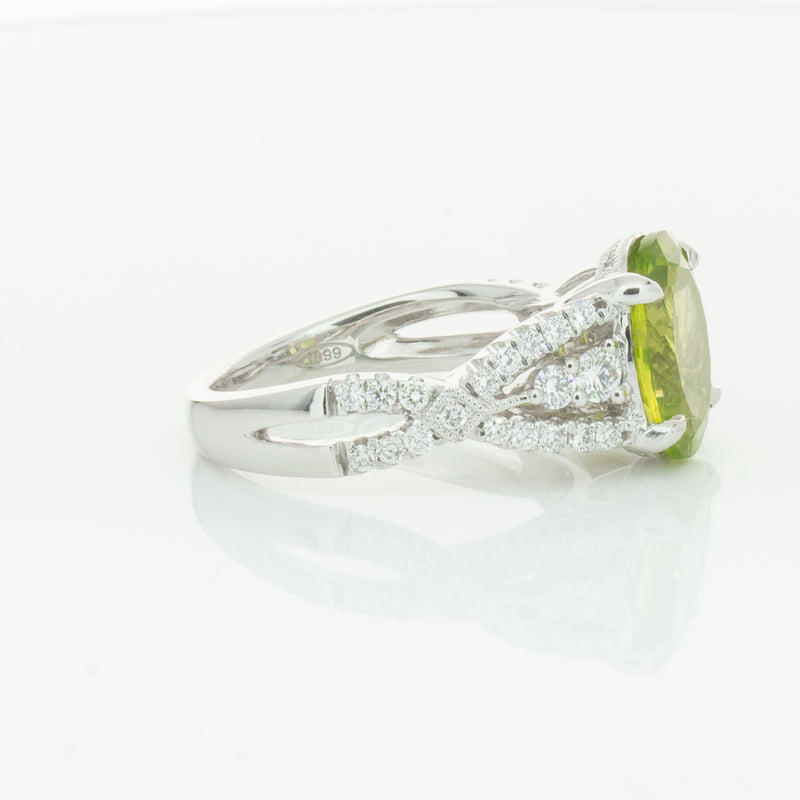 18ct White Gold 3.38ct Peridot & Diamond Ring-Ring-Walker & Hall