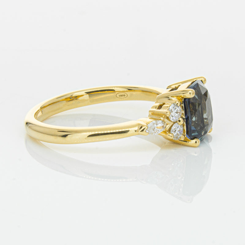 18ct Yellow Gold 2.26ct Sapphire & Diamond Oriana Ring-Ring-Walker & Hall