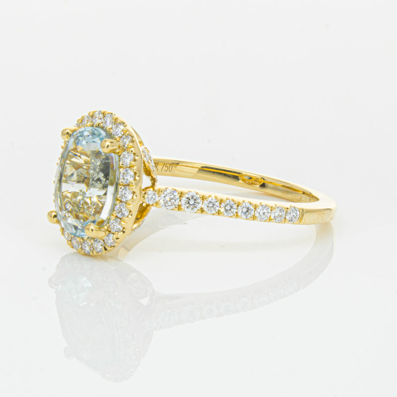 18ct Yellow Gold 1.94ct Aquamarine & Diamond Sierra Ring-Ring-Walker & Hall
