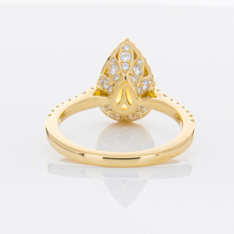 18ct Yellow Gold 4.71ct Golden Sapphire & Diamond Sierra Ring-Ring-Walker & Hall