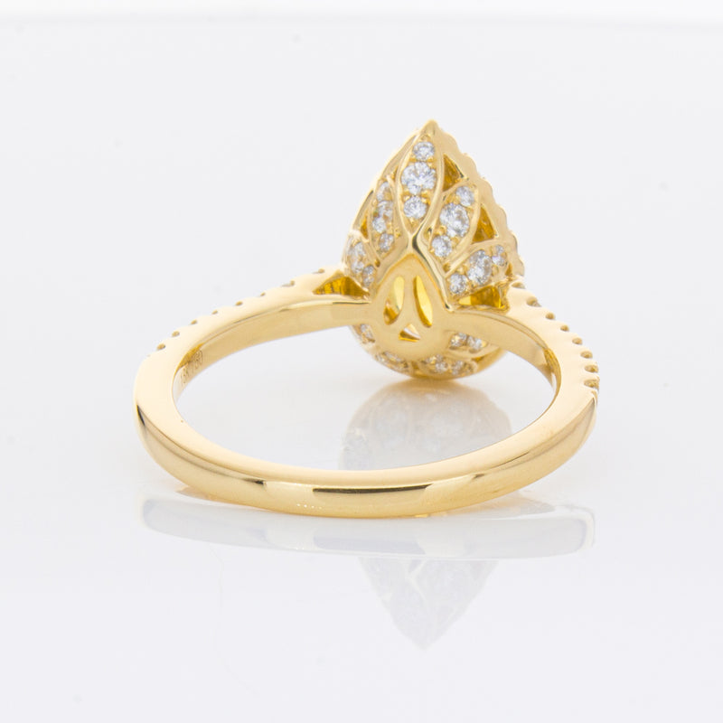 18ct Yellow Gold 4.71ct Golden Sapphire & Diamond Sierra Ring-Ring-Walker & Hall