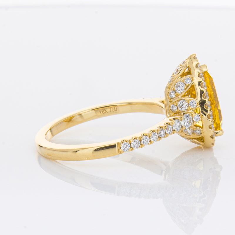 18ct Yellow Gold 4.71ct Golden Sapphire & Diamond Sierra Ring-Ring-Walker & Hall