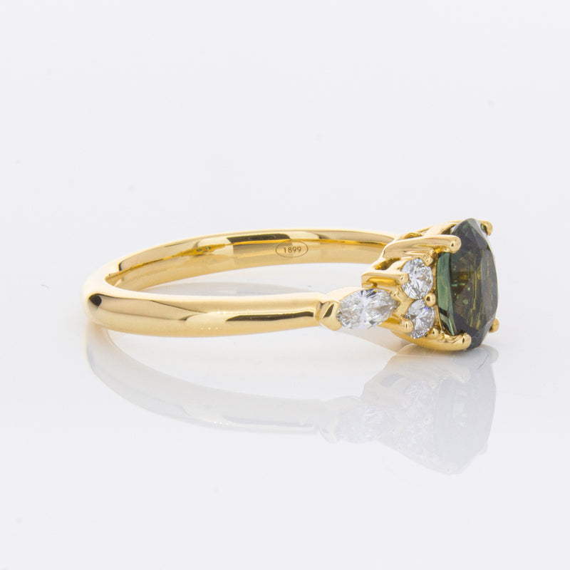 18ct Yellow Gold Green Sapphire & Diamond Oriana Ring-Ring-Walker & Hall