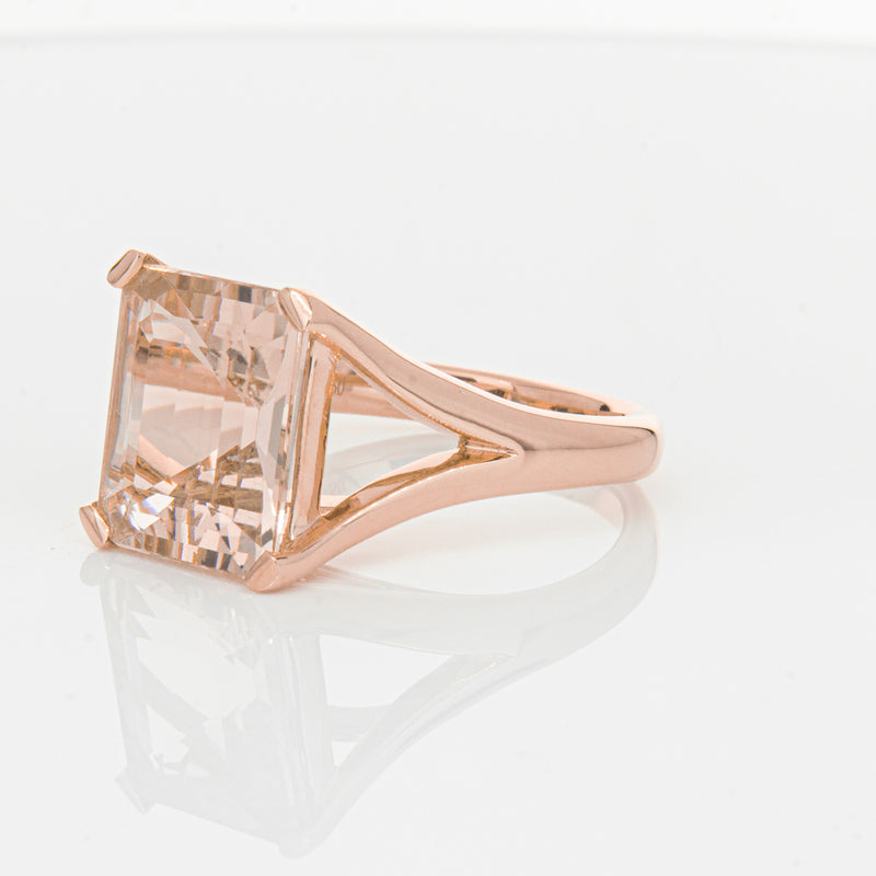 18ct Rose Gold 4.96ct Morganite Verona Ring-Ring-Walker & Hall