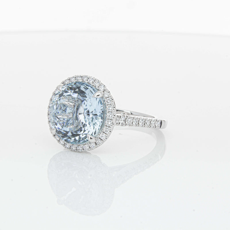 18ct White Gold 6.38ct Aquamarine & Diamond Sierra Ring-Ring-Walker & Hall