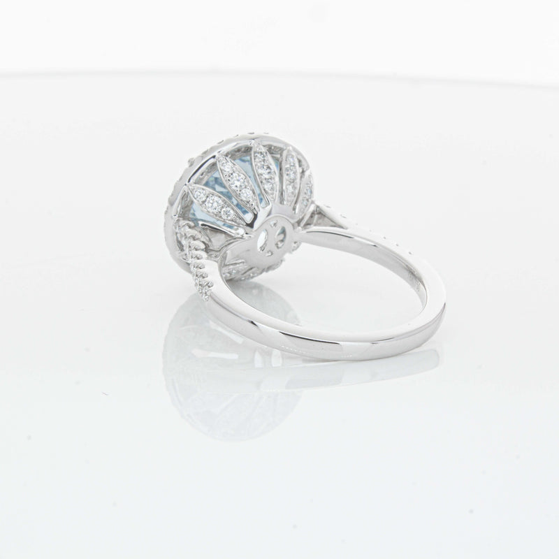 18ct White Gold 6.38ct Aquamarine & Diamond Sierra Ring-Ring-Walker & Hall