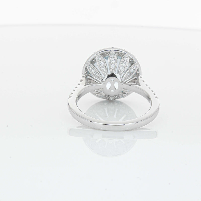 18ct White Gold 6.38ct Aquamarine & Diamond Sierra Ring-Ring-Walker & Hall