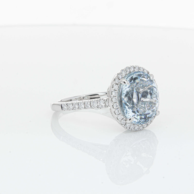 18ct White Gold 6.38ct Aquamarine & Diamond Sierra Ring-Ring-Walker & Hall