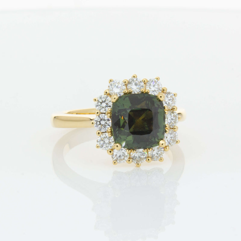 18ct Yellow Gold 3.56ct Green Sapphire & Diamond Belle Ring-Ring-Walker & Hall