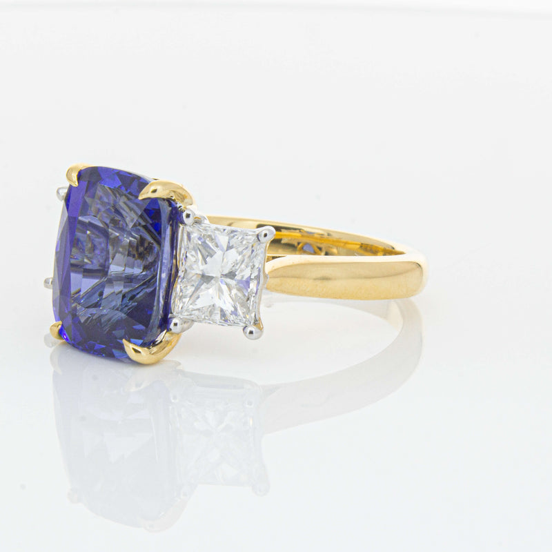 18ct Yellow Gold 8.03ct Sapphire & Diamond Ring-Ring-Walker & Hall
