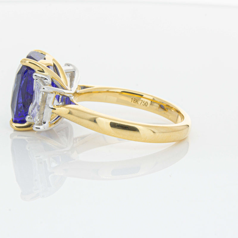 18ct Yellow Gold 8.03ct Sapphire & Diamond Ring-Ring-Walker & Hall