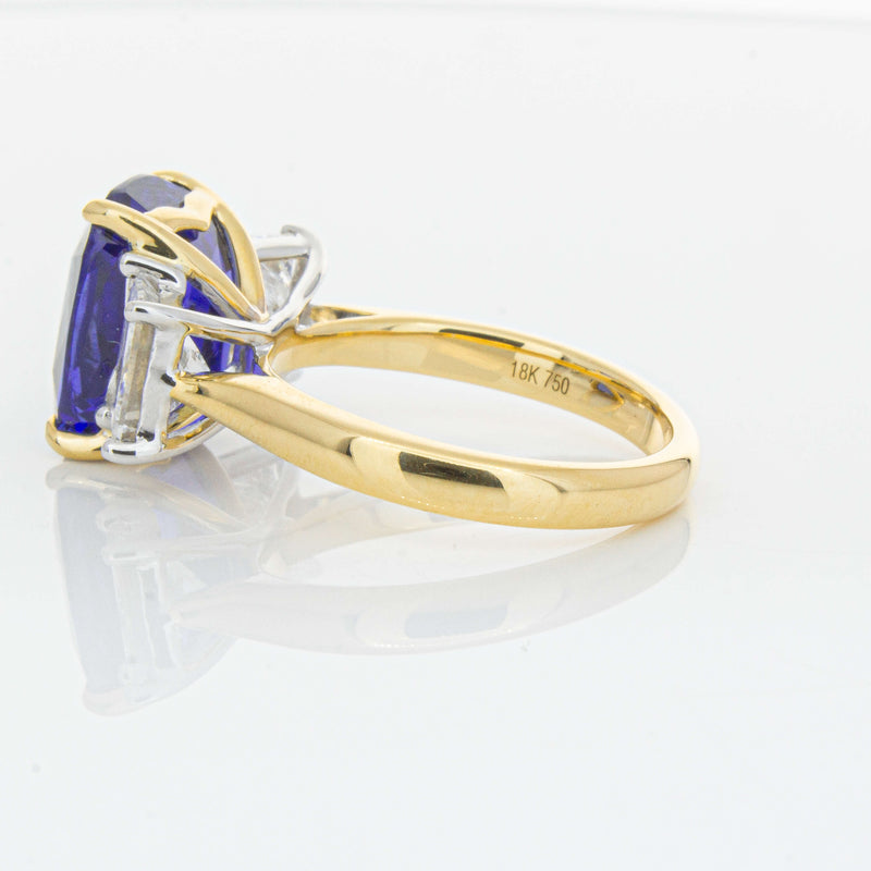 18ct Yellow Gold 8.03ct Sapphire & Diamond Ring-Ring-Walker & Hall
