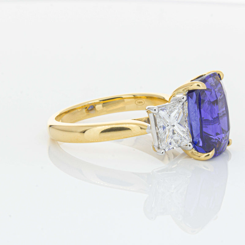18ct Yellow Gold 8.03ct Sapphire & Diamond Ring-Ring-Walker & Hall