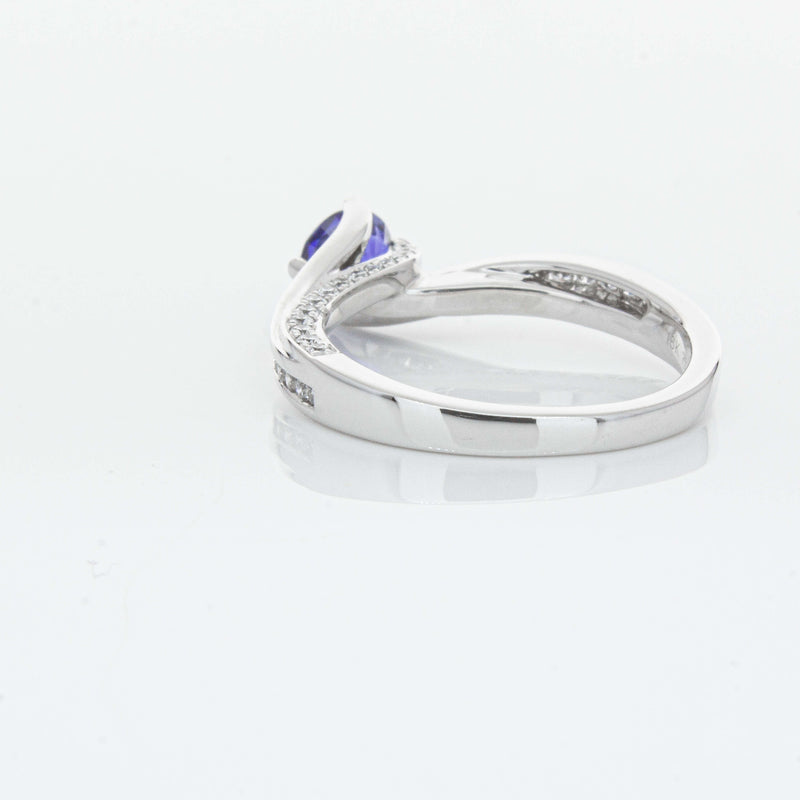 18ct White Gold .72ct Sapphire Helix Ring-Ring-Walker & Hall